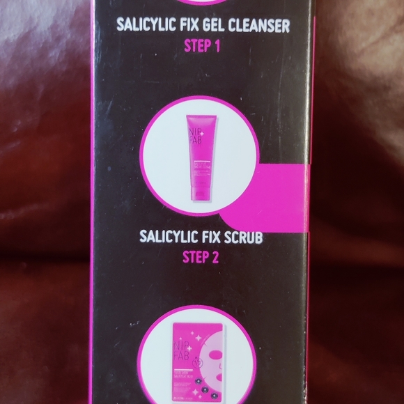 NIP+FAB Purify Clear The Decks Kit Salicylic Fix - Picture 3 of 3